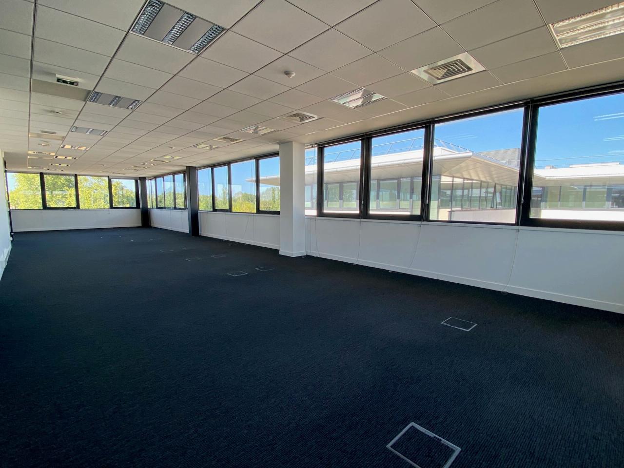 Bureau Le Haillan 421m² Location bureau Le Haillan Gironde OLBUR2119832 4